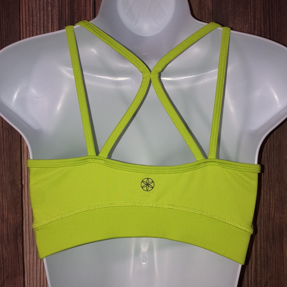 Sz S Gaiam sports bra - like new - Picture 2 of 3
